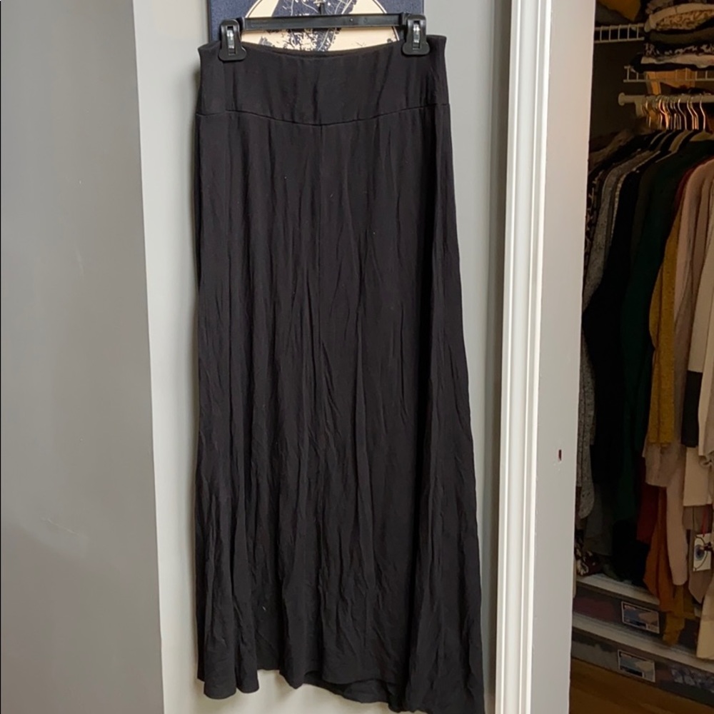 ⛄️Black Maxi skirt⛄️